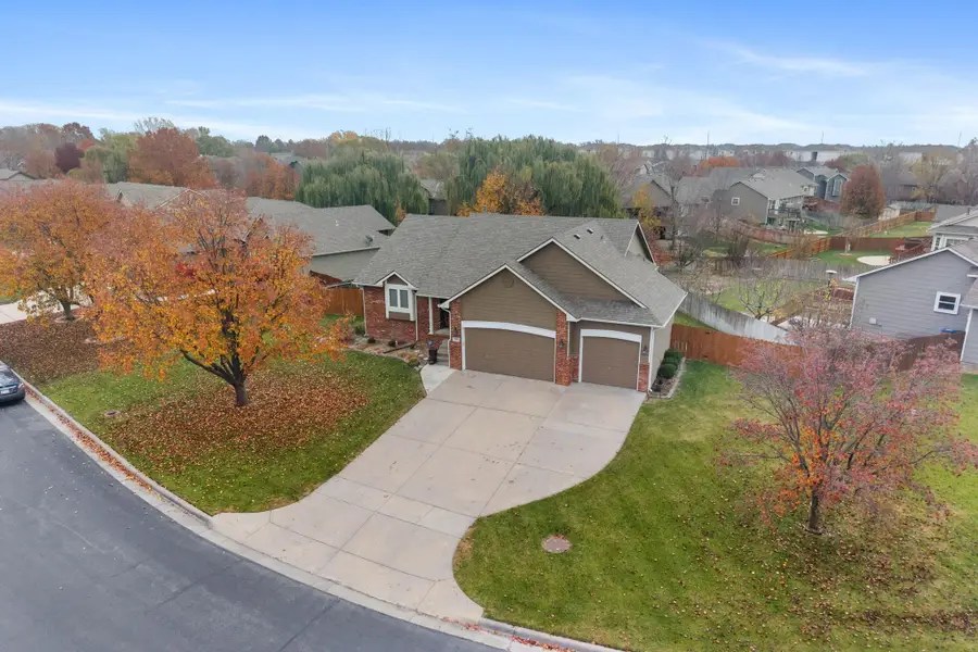 220 S Onewood Dr., Andover, KS 67002 - Image #2