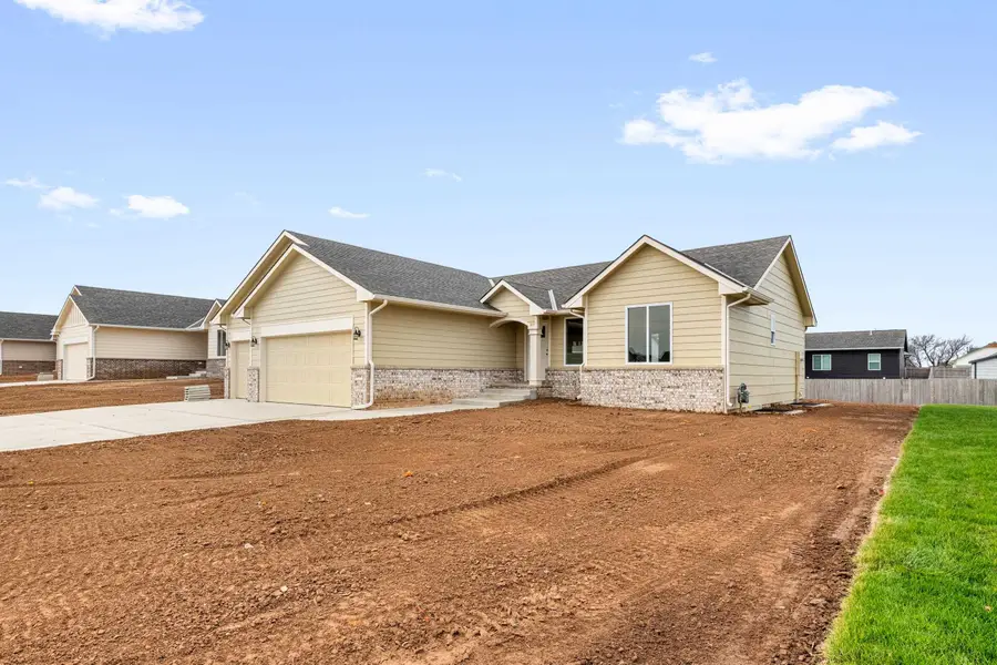10987 W Sondra Ct, Maize, KS 67101 - Image #3