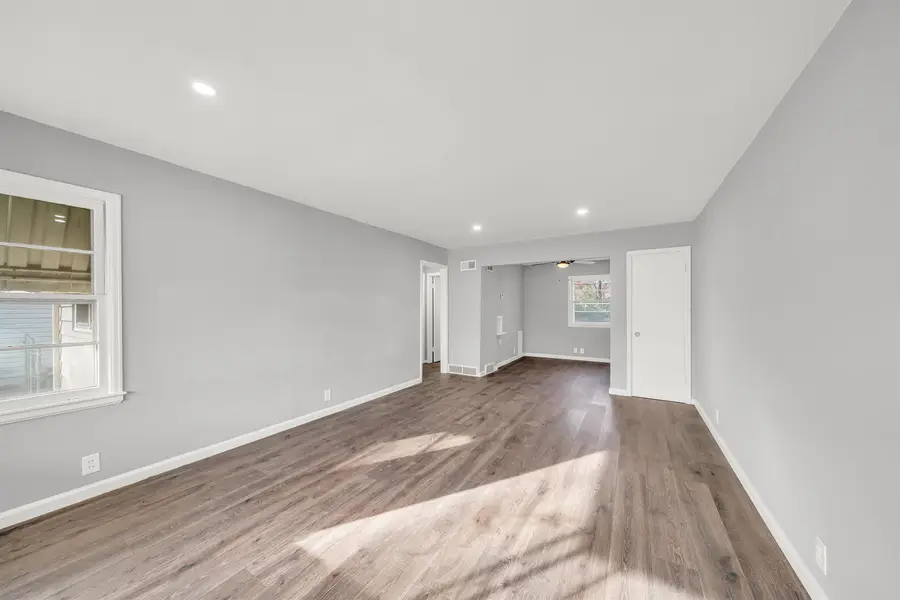 1741 N Floberta Rd, Wichita, KS 67208 - Image #2