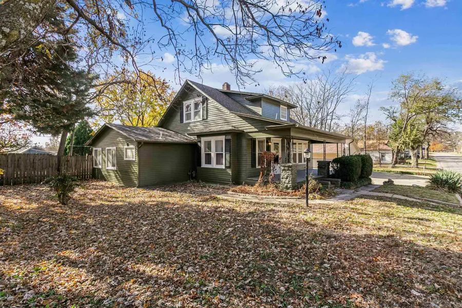 239 E Summit, Augusta, KS 67010-0000 - Image #2