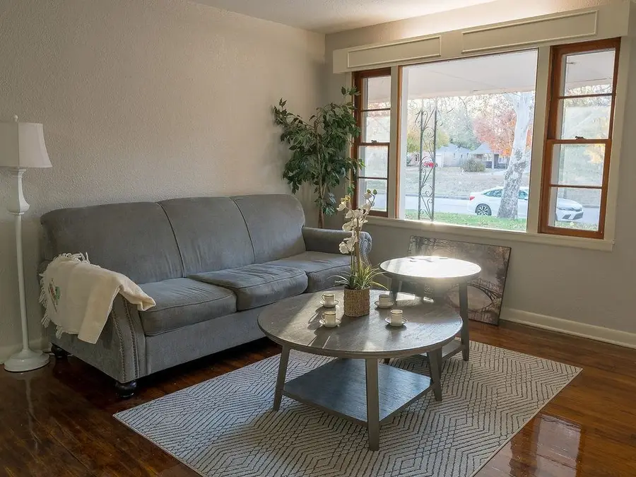 1708 S Fabrique, Wichita, KS 67218 - Image #3