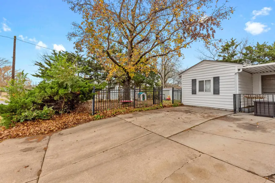 3502 W 15th St N, Wichita, KS 67203 - Image #3