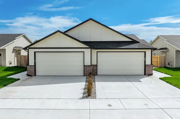 437 E Briarbrook Ln, Park City, KS 67147-1127