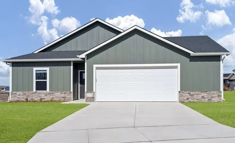 3560 E Hollandale, Derby, KS 67037 - Image #1
