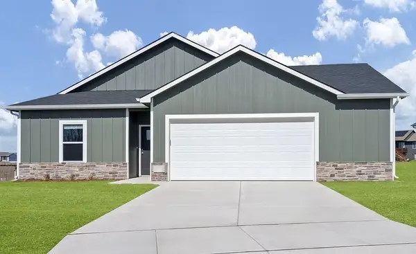3560 E Hollandale, Derby, KS 67037