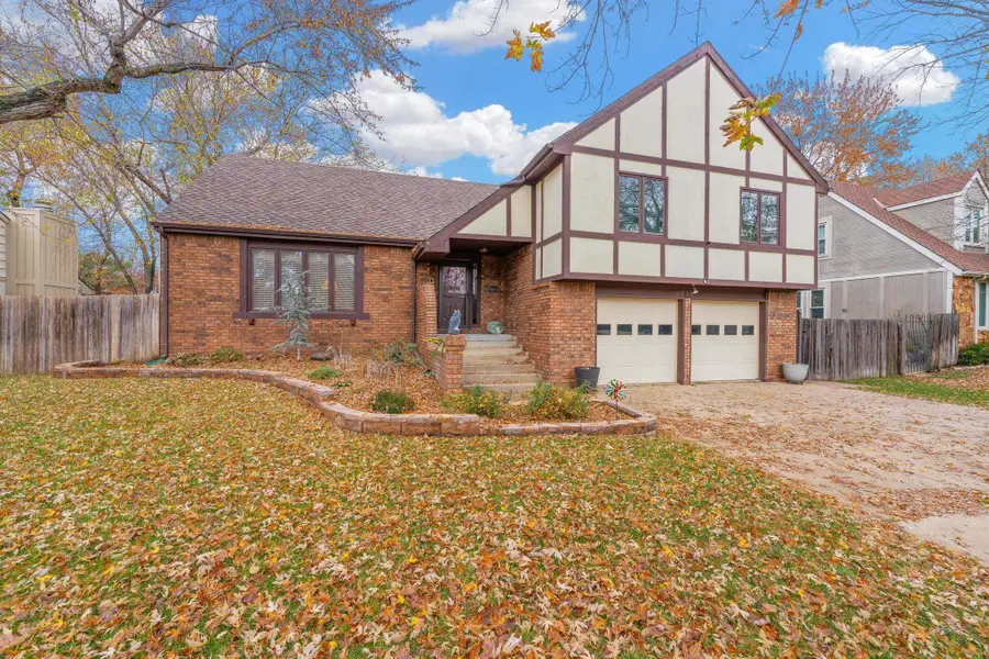 1312 E Pine Tree Rd, Derby, KS 67037 - Image #3