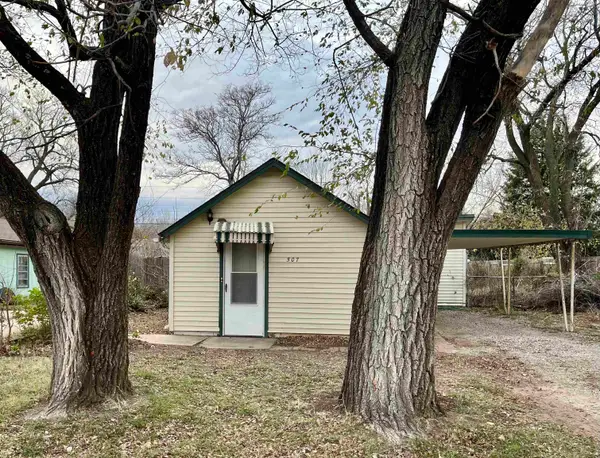 507 S Sheridan St, Wichita, KS 67213