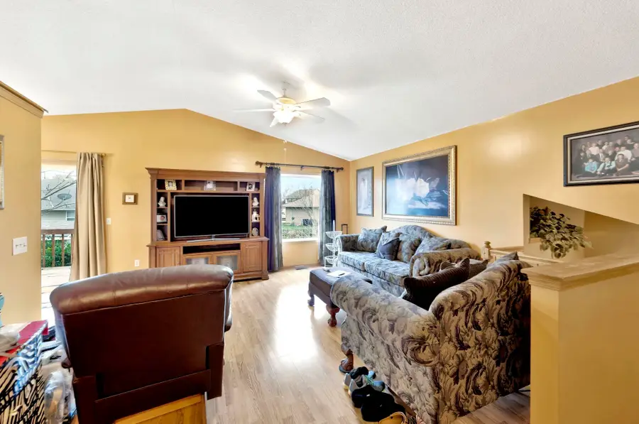 1027 Pembroke Rd, Augusta, KS 67010 - Image #3