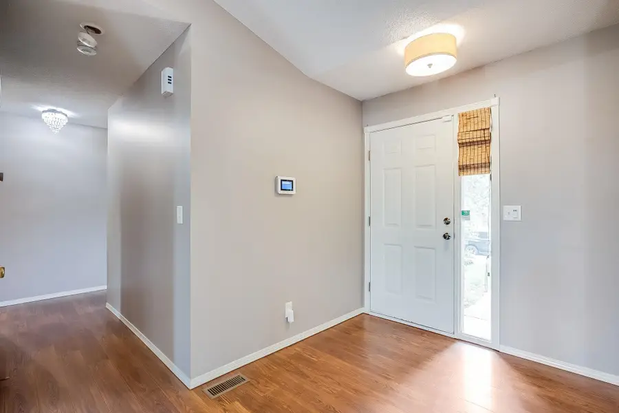 2455 N Regency Lakes Ct, Wichita, KS 67226 - Image #3