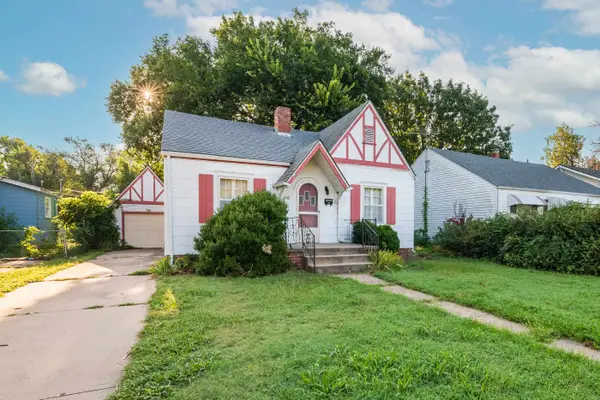 216 S Meridian Ave, Wichita, KS 67213