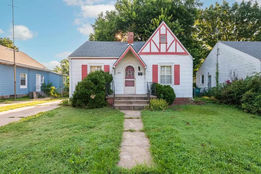 216 S Meridian Ave, Wichita, KS 67213 - Image #2