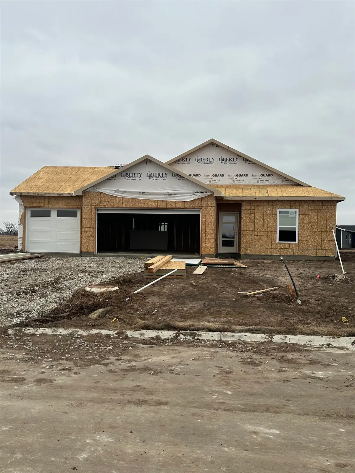 1610 N Topaz Ln, Mulvane, KS 67110 - Image #1