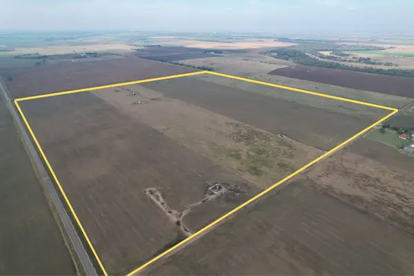 0000 SE 140 Avenue, Ellinwood, KS 67526