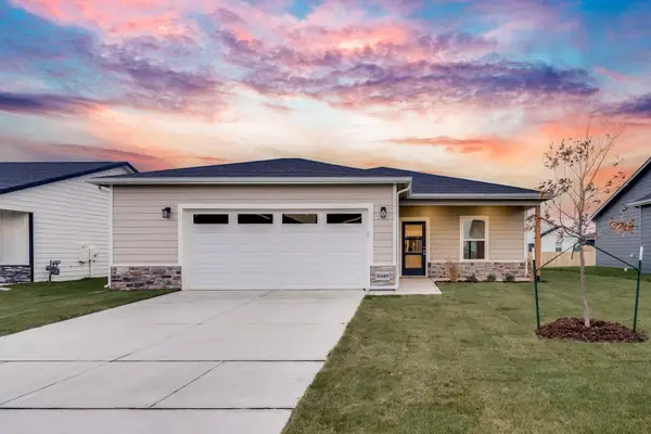 11669 W Scarlett Ct, Maize, KS 67101