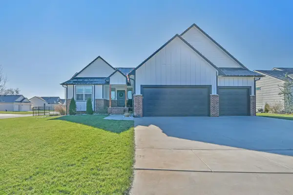 4523 N Sunny Circle, Wichita, KS 67205