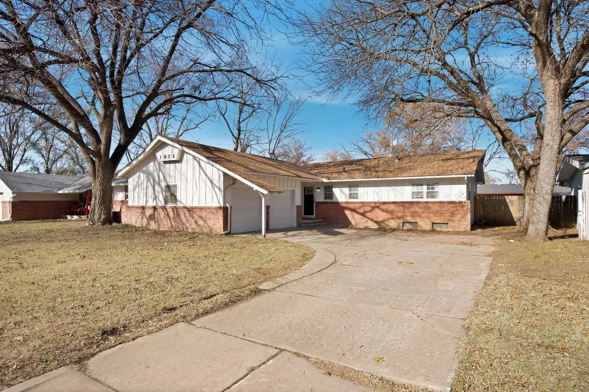 1932 E Glen Oaks, Wichita, KS 67216 - Image #1