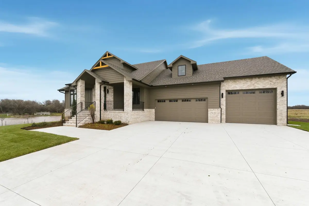 16775 W Hickory Ct, Goddard, KS 67052 - Image #1