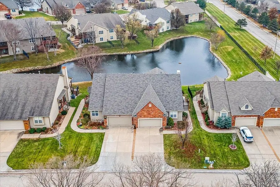 2373 N Lighthouse Cove St, Wichita, KS 67205 - Image #3