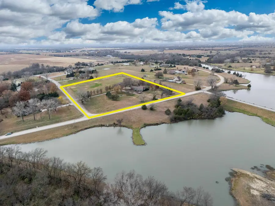 11601 SW 48th Ter, Towanda, KS 67144 - Image #2