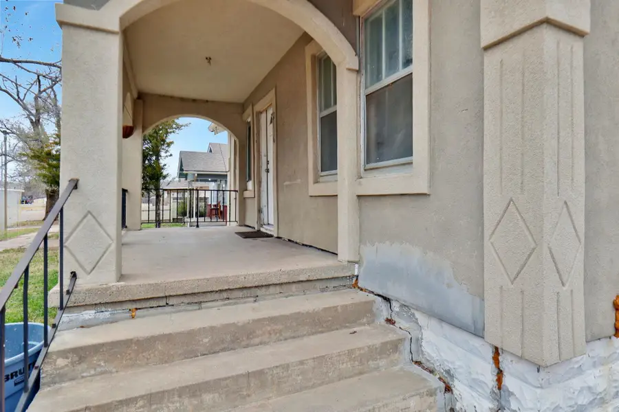 2116 N Fairview Ave, Wichita, KS 67203 - Image #3