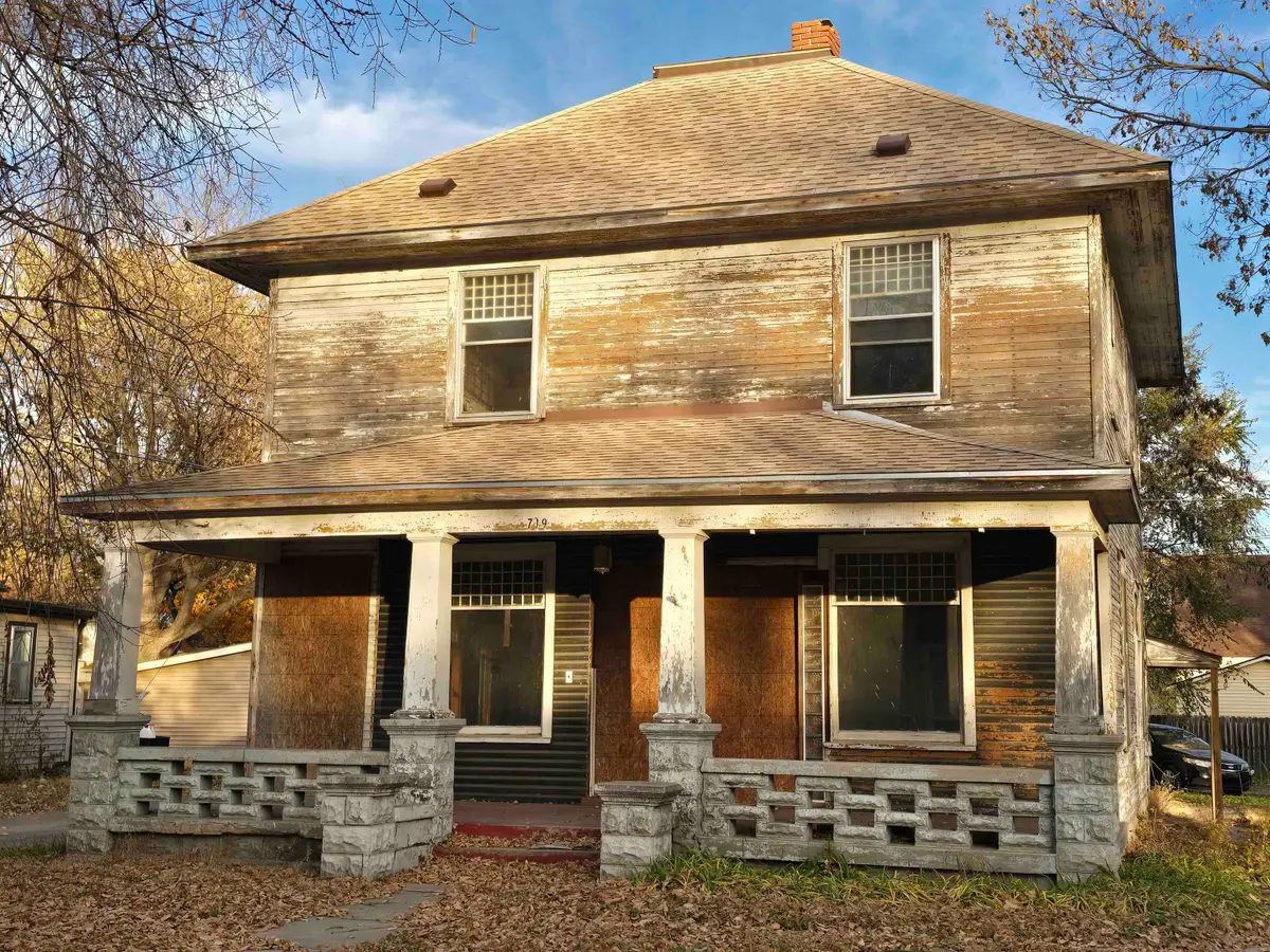 719 Kansas St, Concordia, KS 66901 - Image #1