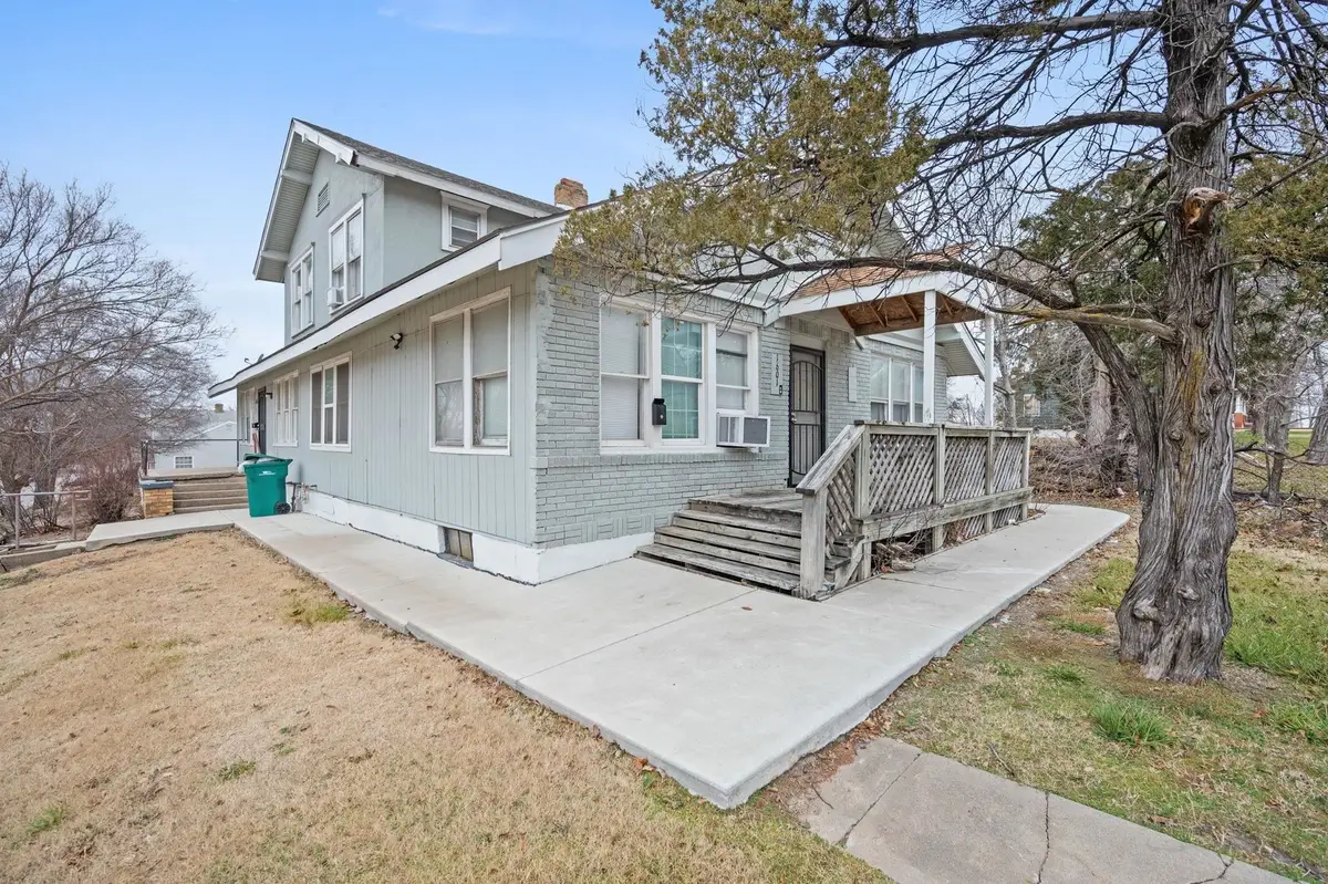 1601 N Hillside St, Wichita, KS 67214 - Image #1