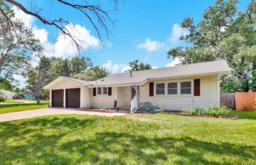 2631 N Pershing St, Wichita, KS 67220 - Image #2