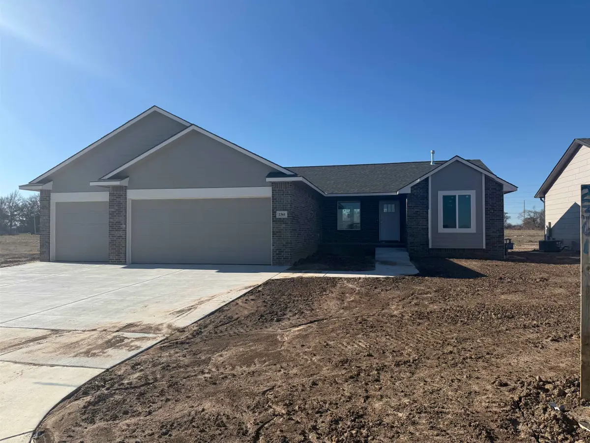 2361 S Saddle Cir, Wichita, KS 67235 - Image #1