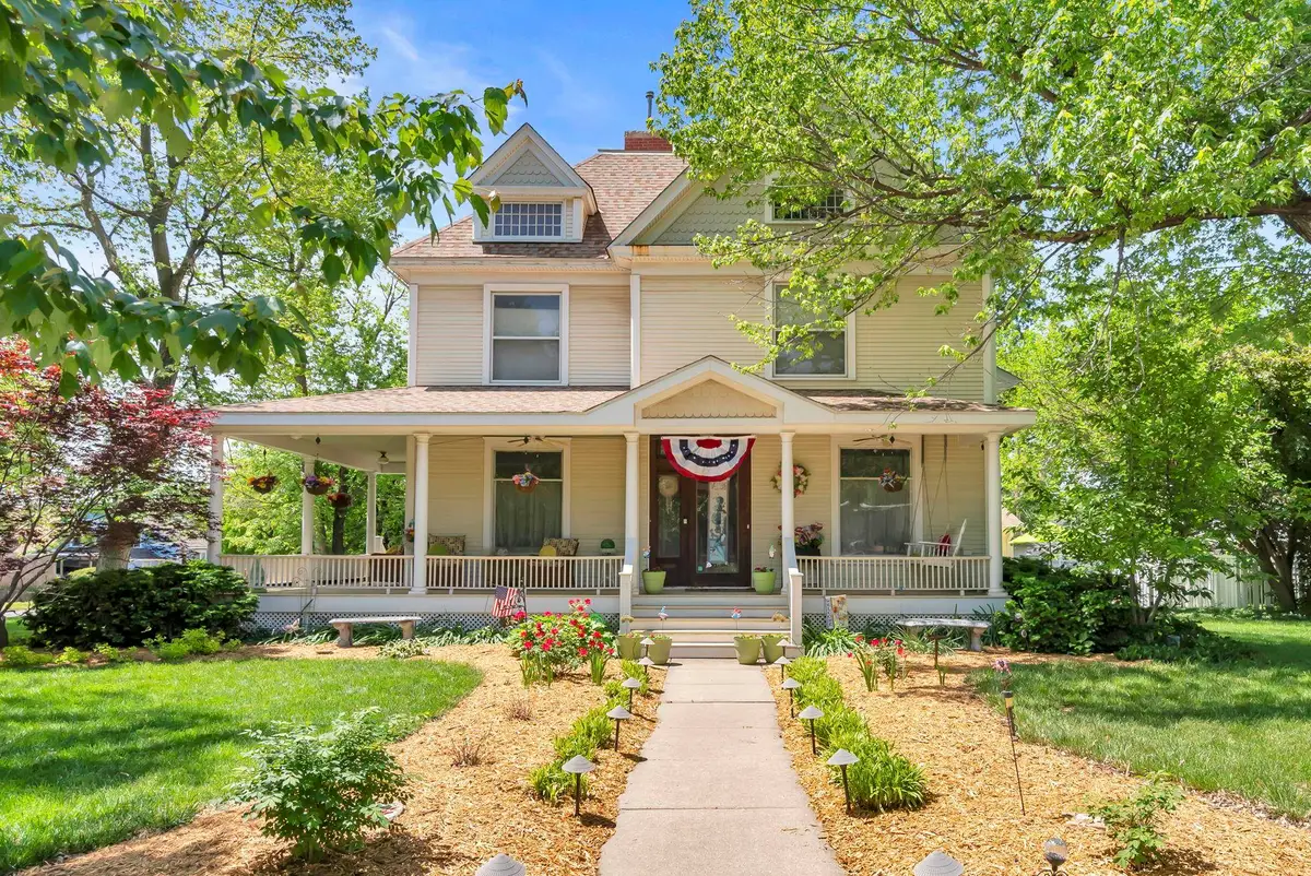 303 N Rutan St, Wichita, KS 67208 - Image #1