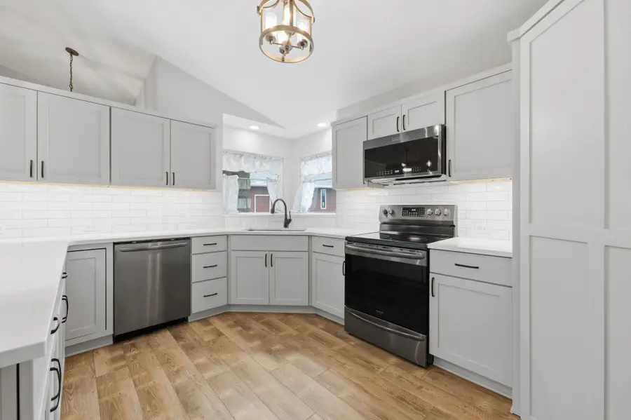 15009 W Hayden Cir, Wichita, KS 67235 - Image #2