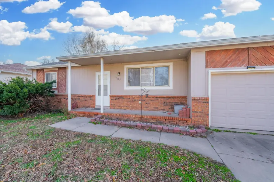 1307 E Kemper St, Wichita, KS 67216 - Image #3