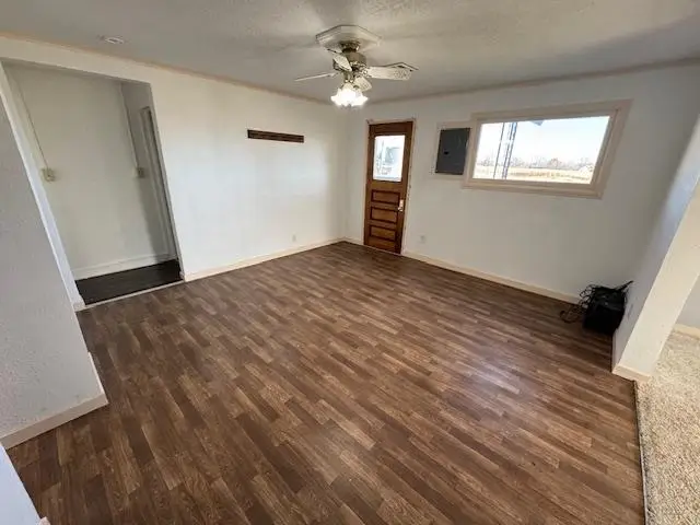 456 S Rothsay Ave, Minneapolis, KS 67467 - Image #2