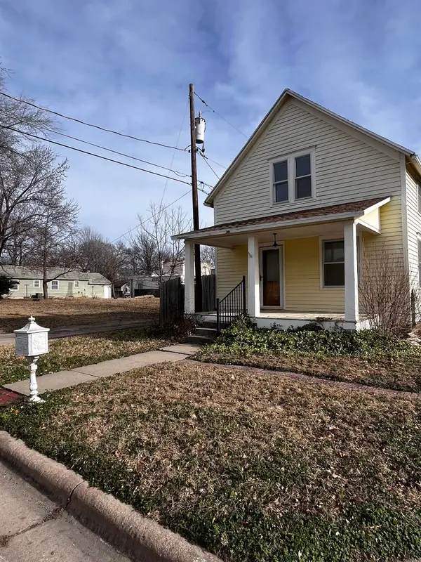 1112 N Poplar, Newton, KS 67114