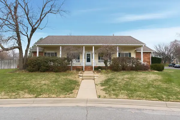 9330 W Britton Ct, Wichita, KS 67205