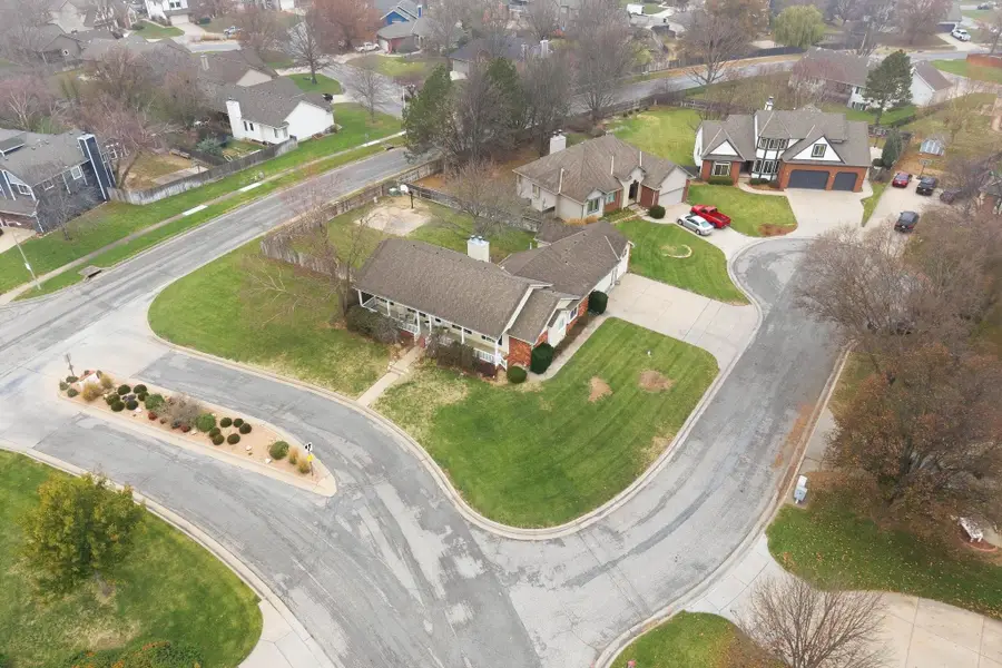 9330 W Britton Ct, Wichita, KS 67205 - Image #3