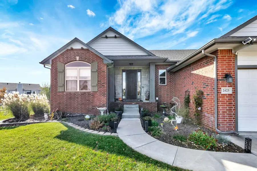 2423 N Spring Hollow, Wichita, KS 67228 - Image #3