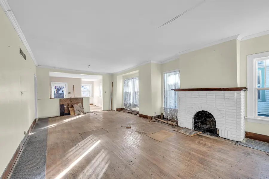 852 N Woodrow Ave, Wichita, KS 67203 - Image #3