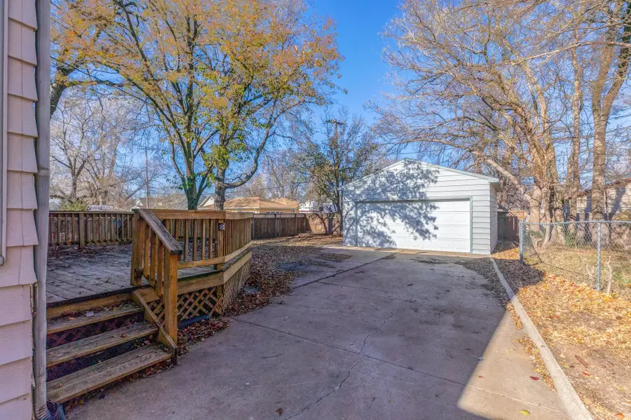 225 E Claflin Ave, Salina, KS 67401 - Image #2