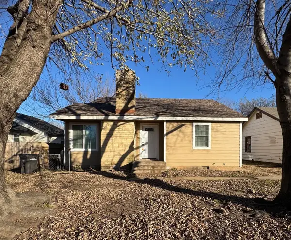 1120 N C Street, Arkansas City, KS 67005