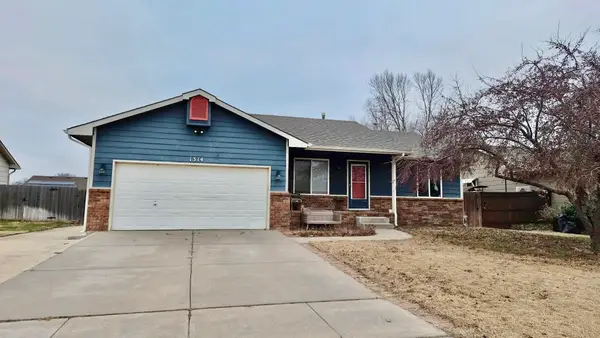 1314 E Hurley St, Haysville, KS 67060