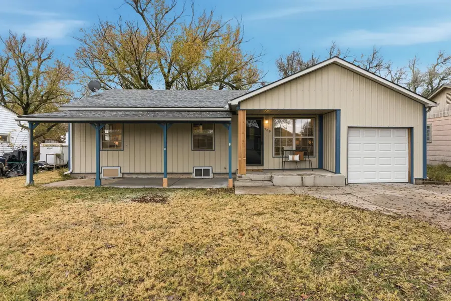 509 N 9th St, Towanda, KS 67144 - Image #2