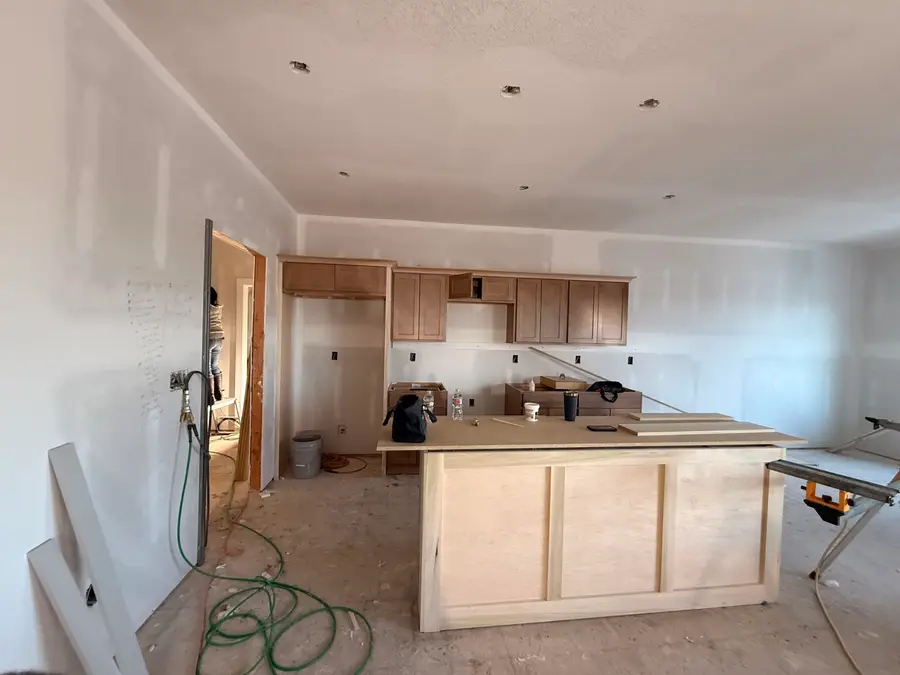 2153 S Chateau Ct, Wichita, KS 67207 - #3