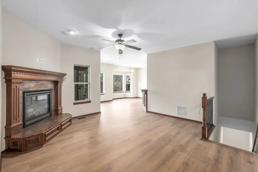 2246 E Tall Tree Cir, Derby, KS 67037 - Image #3