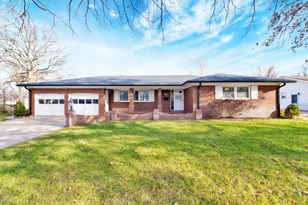 1664 N Gow St, Wichita, KS 67203