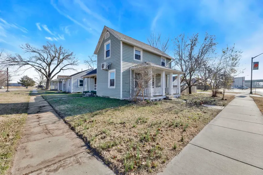 818 Ohio St, Augusta, KS 67010 - Image #2