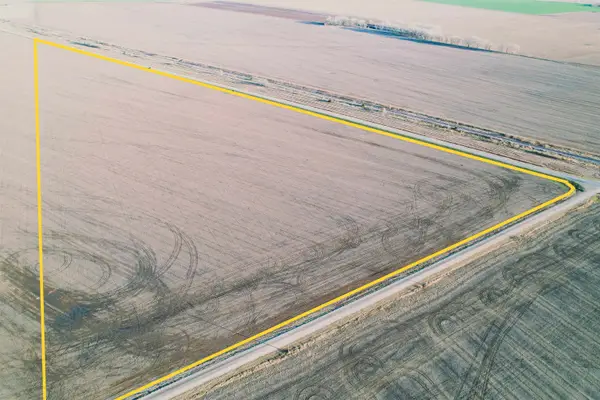 00000 N Kipp Road, New Cambria, KS 67470