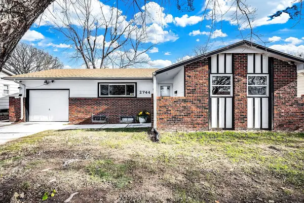 2744 S Bennett Ave, Wichita, KS 67217