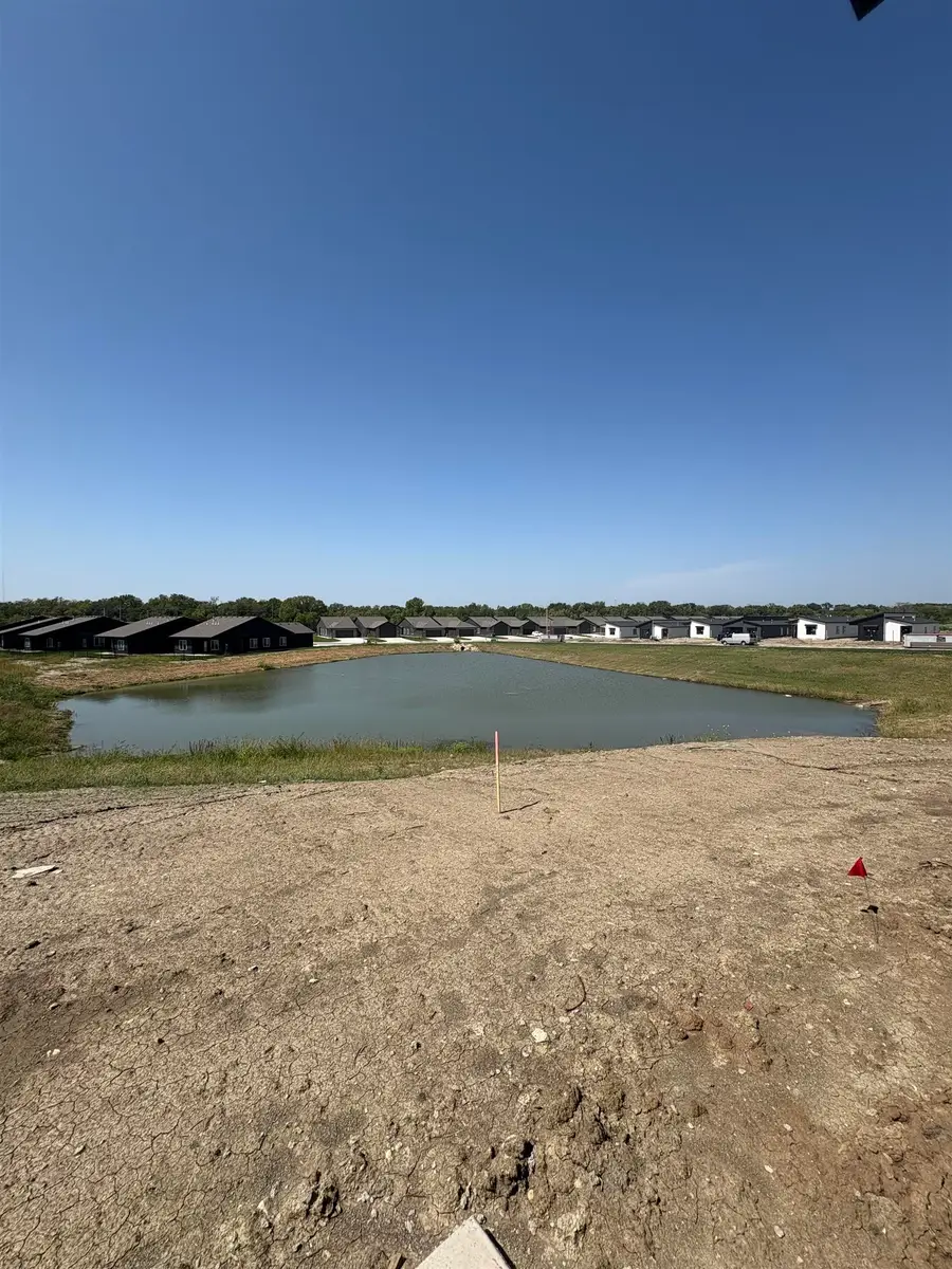 5029 N Fairmount Ave, Wichita, KS 67220 - Image #2