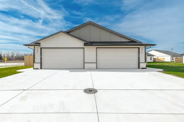 479 E Harper St, Valley Center, KS 67147-8948