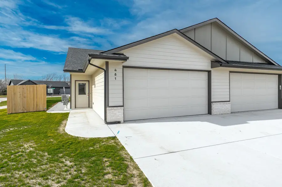481 E Harper St, Valley Center, KS 67147-8948 - Image #3